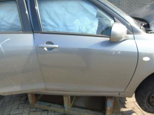Gebruikte Deur 4Deurs rechts-voor Suzuki Swift (ZA/ZC/ZD) 1.2 16V Prijs € 262,50 Margeregeling aangeboden door Maresia Auto Recycling B.V.