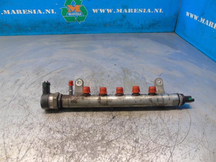 Gebruikte Brandstofverdeler Jaguar XF (CC9) 2.2 D 16V Prijs € 78,75 Margeregeling aangeboden door Maresia Auto Recycling B.V.