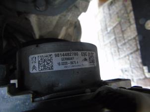 Gebruikte ABS Pomp Citroen DS3 (SA) 1.6 e-THP 165 16V Prijs € 210,00 Margeregeling aangeboden door Maresia Auto Recycling B.V.