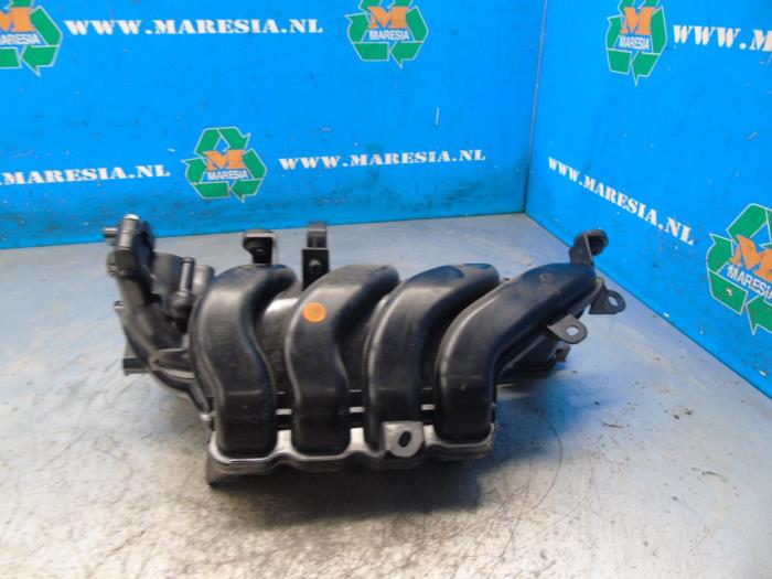 Gebruikte Spruitstuk Inlaat Suzuki Swift (ZC/ZD) 1.2 Dual Jet 16V Smart Hybrid Prijs € 105,00 Margeregeling aangeboden door Maresia Auto Recycling B.V.