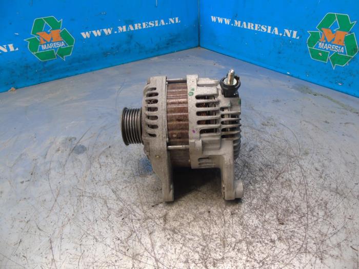 Gebruikte Alternator Mazda 2 (DJ/DL) 1.5 SkyActiv-G 90 Prijs € 105,00 Margeregeling aangeboden door Maresia Auto Recycling B.V.
