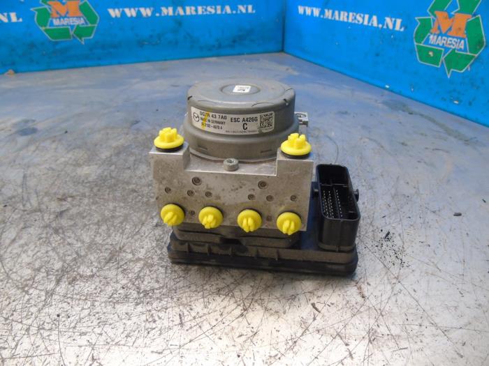 Gebruikte ABS Pomp Mazda 2 (DJ/DL) 1.5 SkyActiv-G 90 Prijs € 157,50 Margeregeling aangeboden door Maresia Auto Recycling B.V.