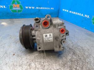 Gebruikte Pomp Airco Opel Mokka/Mokka X 1.7 CDTI 16V 4x2 Prijs € 157,50 Margeregeling aangeboden door Maresia Auto Recycling B.V.