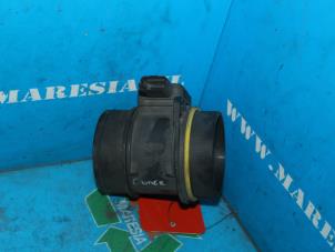 Gebruikte Luchthoeveelheidsmeter Jaguar S-type (X200) 2.7 TD 24V Euro III Prijs € 21,00 Margeregeling aangeboden door Maresia Auto Recycling B.V.