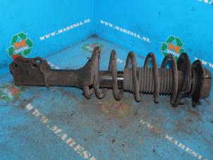 Gebruikte Mac Phersonpoot links-voor Hyundai Getz 1.3i 12V Prijs € 36,75 Margeregeling aangeboden door Maresia Auto Recycling B.V.