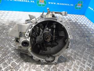 Gebruikte Versnellingsbak Mitsubishi Space Star (A0) 1.0 12V Prijs € 472,50 Margeregeling aangeboden door Maresia Auto Recycling B.V.
