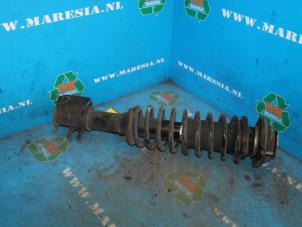 Gebruikte Mac Phersonpoot links-voor Chevrolet Matiz 0.8 S,SE Prijs € 31,50 Margeregeling aangeboden door Maresia Auto Recycling B.V.