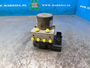 Gebruikte ABS Pomp Kia Cee'd Sportswagon (JDC5) 1.4i CVVT 16V Prijs € 78,75 Margeregeling aangeboden door Maresia Auto Recycling B.V.