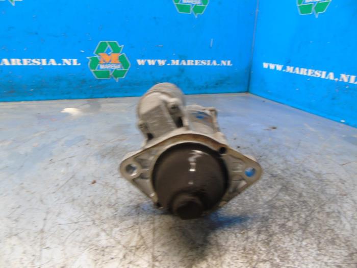 Startmotor van een Opel Mokka/Mokka X 1.7 CDTI 16V 4x2 2015