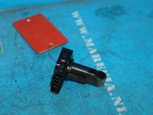 Gebruikte Luchthoeveelheidsmeter Lexus RX (L2) 300 V6 24V VVT-i Prijs € 15,75 Margeregeling aangeboden door Maresia Auto Recycling B.V.