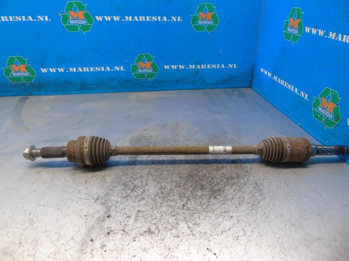 Gebruikte Steekas links-achter Ford Kuga II 2.0 TDCi 16V 180 4x4 Prijs € 131,25 Margeregeling aangeboden door Maresia Auto Recycling B.V.