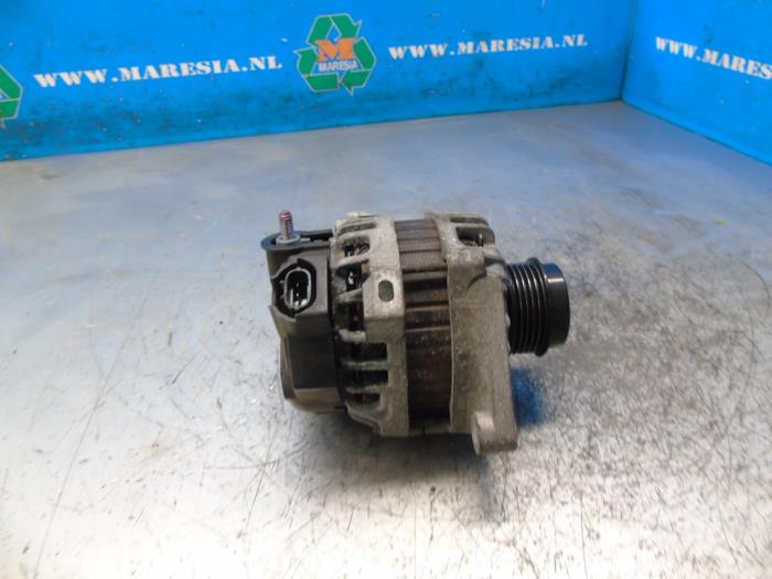 Gebruikte Dynamo Hyundai i20 1.2i 16V Prijs € 15,75 Margeregeling aangeboden door Maresia Auto Recycling B.V.