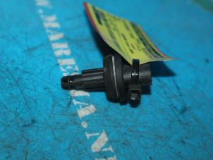 Gebruikte Luchthoeveelheidsmeter Opel Meriva 1.6 16V Prijs € 36,75 Margeregeling aangeboden door Maresia Auto Recycling B.V.