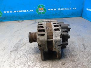 Gebruikte Dynamo Dacia Duster (HS) 1.2 TCE 16V Prijs € 42,00 Margeregeling aangeboden door Maresia Auto Recycling B.V.