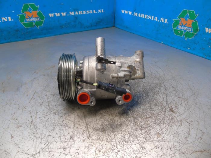 Gebruikte Aircopomp Toyota Aygo X 1.0 12V VVT-i Prijs € 152,25 Margeregeling aangeboden door Maresia Auto Recycling B.V.