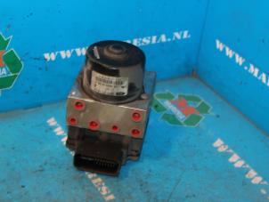 Gebruikte ABS Pomp Ford Focus 1 Wagon 1.8 TDdi Prijs € 15,75 Margeregeling aangeboden door Maresia Auto Recycling B.V.
