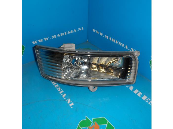 Fog light, front right Toyota Camry