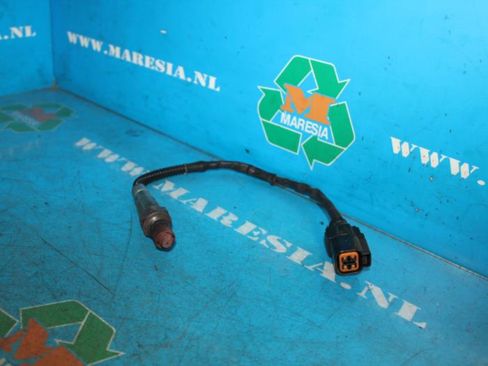 Gebruikte Lambda Sonde Kia Rio II (DE) 1.4 16V Prijs € 52,50 Margeregeling aangeboden door Maresia Auto Recycling B.V.