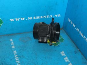 Gebruikte Luchthoeveelheidsmeter Ford Focus 1 2.0 16V Prijs € 15,75 Margeregeling aangeboden door Maresia Auto Recycling B.V.