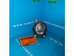 Gebruikte Mistlamp links-voor Volkswagen Sharan (7M8/M9/M6) 1.9 TDI 130 Prijs € 26,25 Margeregeling aangeboden door Maresia Auto Recycling B.V.