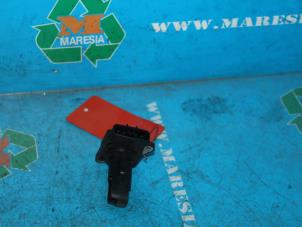 Gebruikte Luchthoeveelheidsmeter Toyota Previa (R3) 2.4i 16V VVT-i Prijs € 15,75 Margeregeling aangeboden door Maresia Auto Recycling B.V.