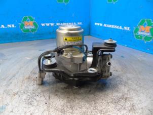 Gebruikte Vacuumpomp Rembekrachtiging Mitsubishi Eclipse Cross (GK/GL) 2.4 16V PHEV 4x4 Prijs € 262,50 Margeregeling aangeboden door Maresia Auto Recycling B.V.