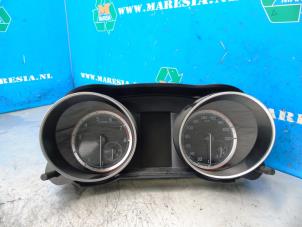 Gebruikte Instrumentenpaneel Suzuki Swift (ZC/ZD) 1.2 Dual Jet 16V Smart Hybrid Prijs € 210,00 Margeregeling aangeboden door Maresia Auto Recycling B.V.
