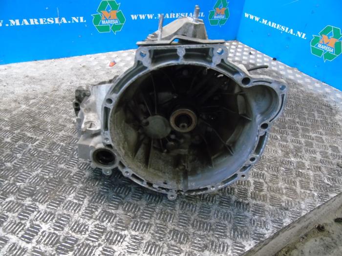 Gebruikte Versnellingsbak Ford Fiesta 6 (JA8) 1.25 16V Prijs € 315,00 Margeregeling aangeboden door Maresia Auto Recycling B.V.