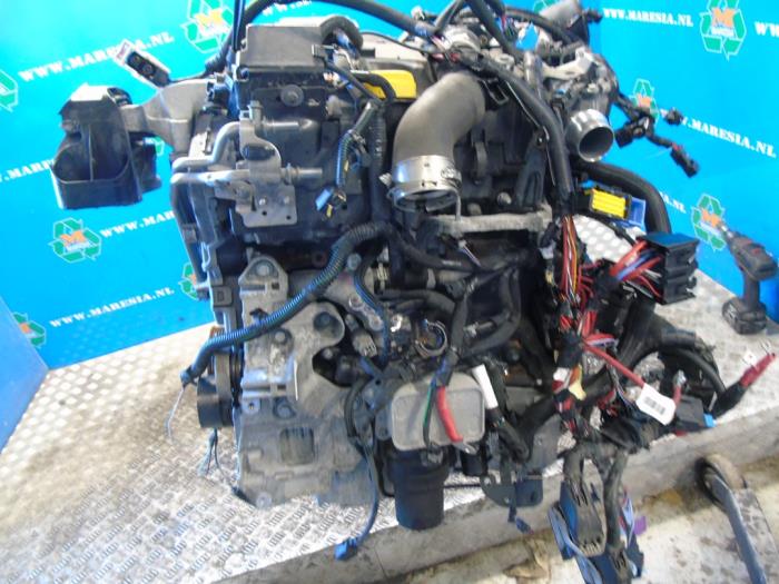 Gebruikte Motor Renault Express 1.5 dCi 95 Prijs € 2.992,50 Margeregeling aangeboden door Maresia Auto Recycling B.V.