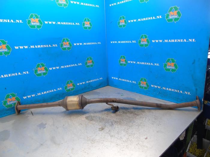 Gebruikte Voorpijp + katalysator Suzuki Alto 1.0 12V Prijs € 105,00 Margeregeling aangeboden door Maresia Auto Recycling B.V.