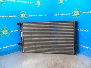 Gebruikte Radiateur Seat Leon (1P1) 1.4 TSI 16V Prijs € 47,25 Margeregeling aangeboden door Maresia Auto Recycling B.V.