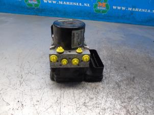 Gebruikte ABS Pomp Ford Fiesta 6 (JA8) 1.25 16V Prijs € 105,00 Margeregeling aangeboden door Maresia Auto Recycling B.V.