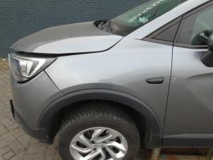 Gebruikte Voorscherm links Opel Crossland (X) 1.2 Turbo 12V Prijs € 236,25 Margeregeling aangeboden door Maresia Auto Recycling B.V.