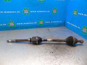 Gebruikte Homokineetas rechts-voor Opel Crossland (X) 1.2 Turbo 12V Prijs € 152,25 Margeregeling aangeboden door Maresia Auto Recycling B.V.