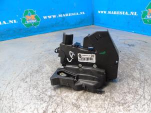 Gebruikte Deurslot Mechaniek 4Deurs links-achter Renault Megane IV Estate (RFBK) 1.3 TCE 140 16V Prijs € 52,50 Margeregeling aangeboden door Maresia Auto Recycling B.V.