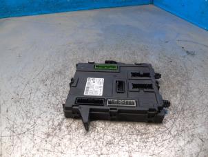 Gebruikte Module Bodycontrol Renault Megane IV Estate (RFBK) 1.3 TCE 140 16V Prijs € 126,00 Margeregeling aangeboden door Maresia Auto Recycling B.V.