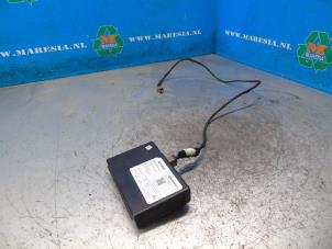 Gebruikte Navigatie Module Renault Megane IV Estate (RFBK) 1.3 TCE 140 16V Prijs € 115,50 Margeregeling aangeboden door Maresia Auto Recycling B.V.