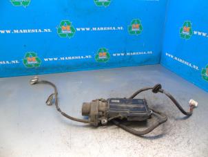 Gebruikte Handrem Module Lexus LS (F4) 600h 5.0 32V VVT-i Prijs € 262,50 Margeregeling aangeboden door Maresia Auto Recycling B.V.