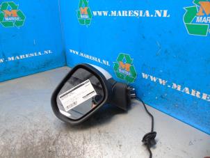 Gebruikte Buitenspiegel links Ford Fiesta 7 1.1 Ti-VCT 12V 70 Prijs € 157,50 Margeregeling aangeboden door Maresia Auto Recycling B.V.