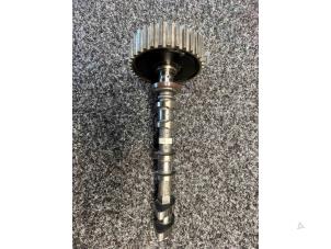 Gebruikte Nokkenas set Ford C-Max (DXA) 1.0 Ti-VCT EcoBoost 12V 125 Prijs € 178,50 Margeregeling aangeboden door Maresia Auto Recycling B.V.