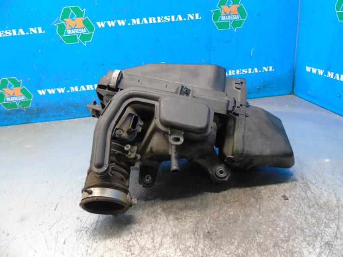 Gebruikte Luchtfilterhuis Nissan Micra (K13) 1.2 12V Prijs € 63,00 Margeregeling aangeboden door Maresia Auto Recycling B.V.