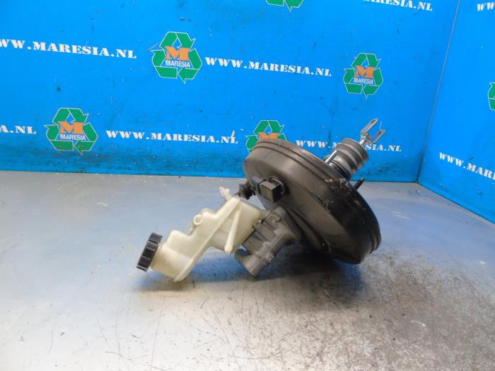 Gebruikte Rembekrachtiger Toyota Yaris III (P13) 1.0 12V VVT-i Prijs € 78,75 Margeregeling aangeboden door Maresia Auto Recycling B.V.
