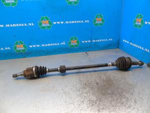 Gebruikte Homokineetas rechts-voor Toyota Yaris III (P13) 1.0 12V VVT-i Prijs € 105,00 Margeregeling aangeboden door Maresia Auto Recycling B.V.