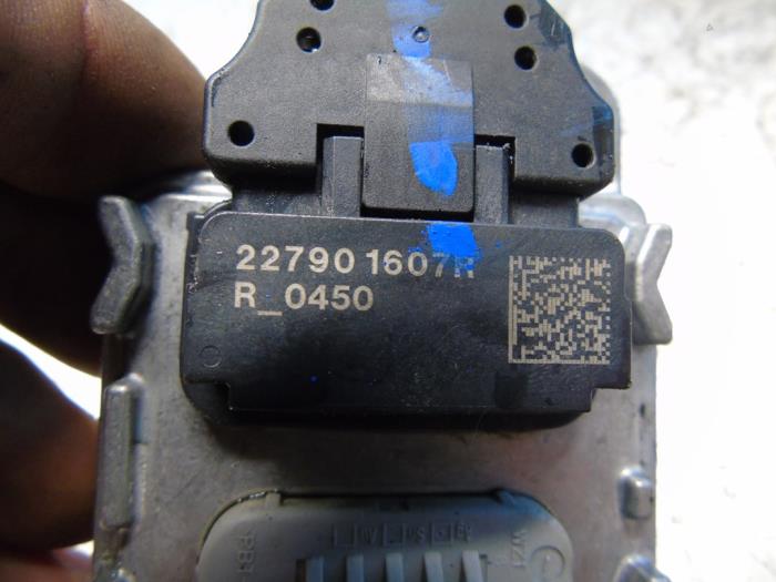Lambda Sonde van een Renault Kangoo Express (RFK) 1.5 Blue dCi 95 2023