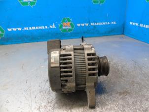 Gebruikte Dynamo Kia Carens IV (RP) 1.7 CRDi 16V Prijs € 36,75 Margeregeling aangeboden door Maresia Auto Recycling B.V.