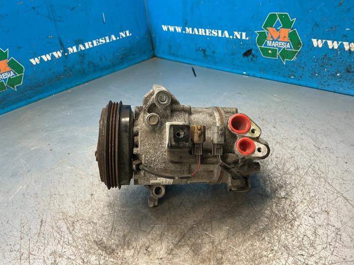 Gebruikte Aircopomp Renault Twingo III (AH) 1.0 SCe 75 12V Prijs € 105,00 Margeregeling aangeboden door Maresia Auto Recycling B.V.