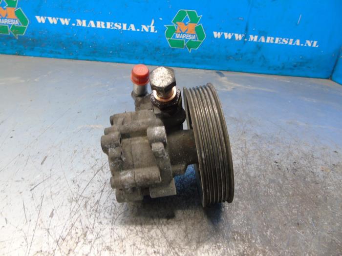 Gebruikte Servopomp Fiat Ducato (250) 2.0 D 115 Multijet Prijs € 105,00 Margeregeling aangeboden door Maresia Auto Recycling B.V.