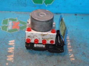 Gebruikte ABS Pomp Toyota Aygo (B10) 1.0 12V VVT-i Prijs € 36,75 Margeregeling aangeboden door Maresia Auto Recycling B.V.