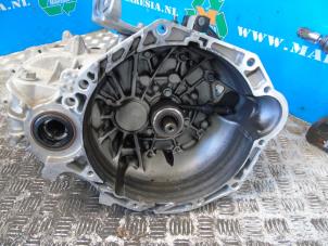 Gebruikte Versnellingsbak Kia Ceed (CDB5/CDBB) Prijs op aanvraag aangeboden door Maresia Auto Recycling B.V.