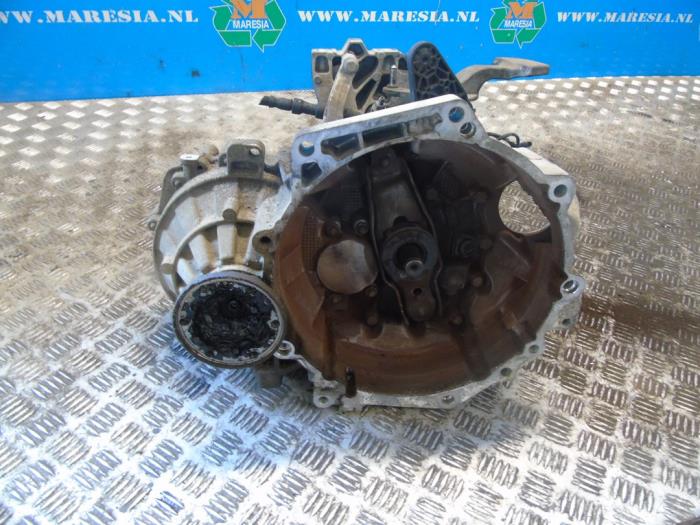 Gebruikte Versnellingsbak Seat Leon ST (5FF) 1.6 TDI 16V Prijs € 630,00 Margeregeling aangeboden door Maresia Auto Recycling B.V.